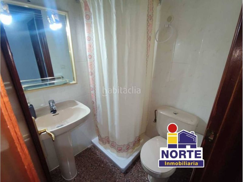 Foto 5a3ec1da-874d-440c-8cb9-3bc9545a01ca. Rent flat with heating parking in Zona Nord Alcoi