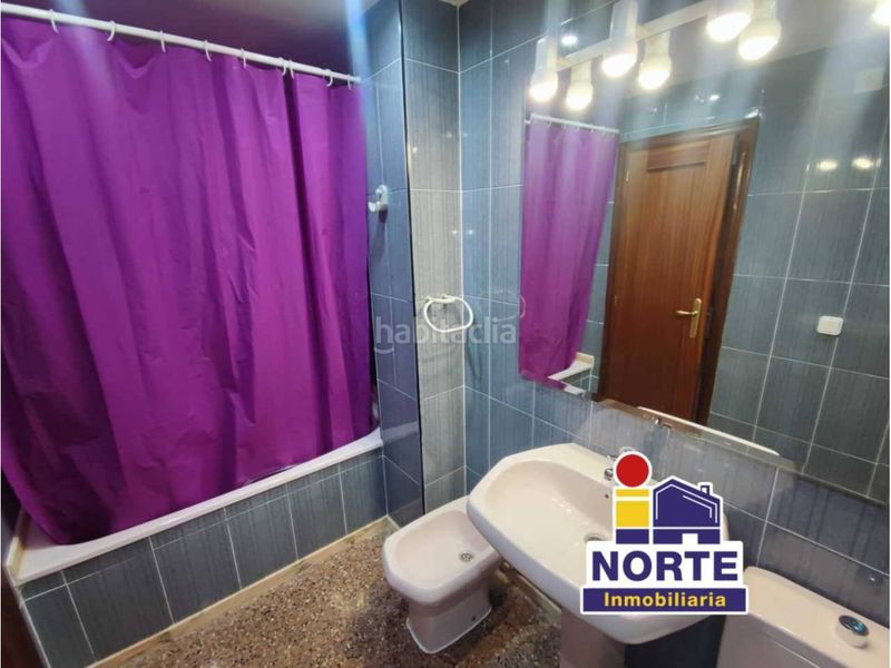 Foto 9e8ed5dd-0dfe-4c7e-969a-db4c08e765b9. Rent flat with heating parking in Zona Nord Alcoi