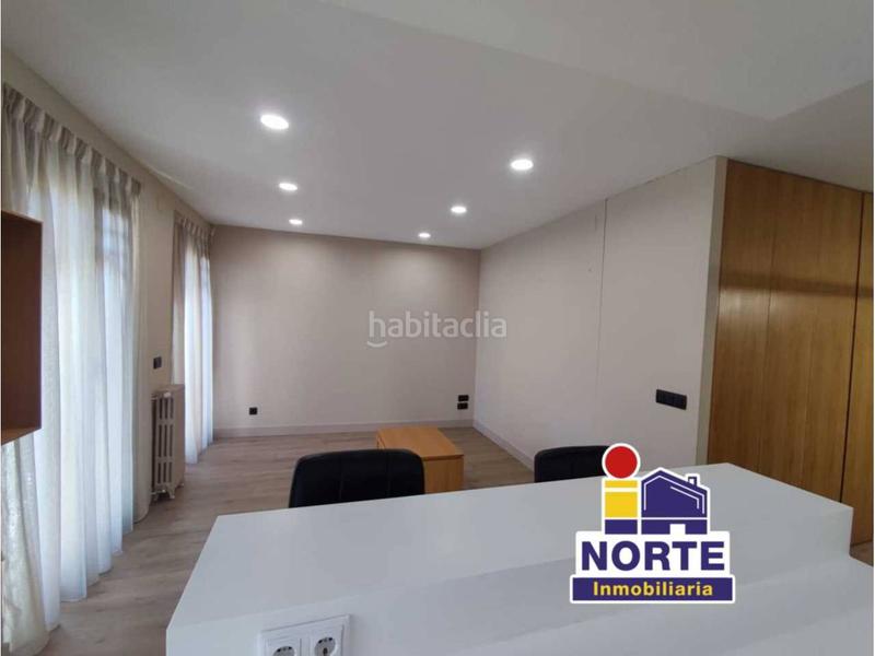 Foto e2407354-b86c-4e79-9abb-55b5b42208bf. Alquiler piso venta de piso alcoy en Centre-Zona Alta Alcoi