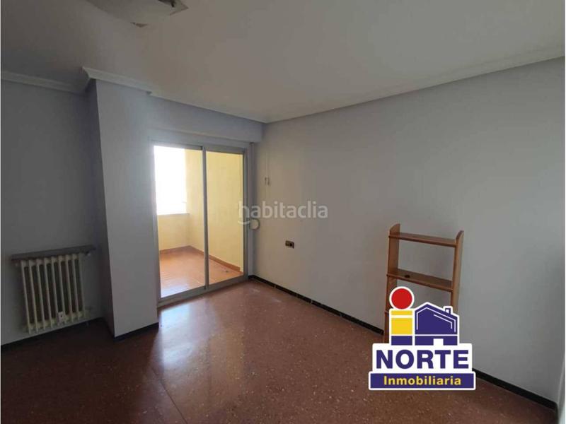 Foto ce15f9c7-69af-43ba-9c81-5644dbf9d68c. Alquiler piso alquiler de piso alcoy en Zona Nord Alcoi