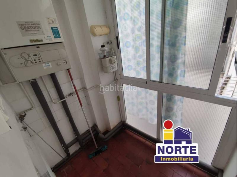 Foto 7798b3e4-287b-47e7-8444-dbffd12f1e8e. Alquiler piso alquiler de un piso alcoy en Zona Nord Alcoi