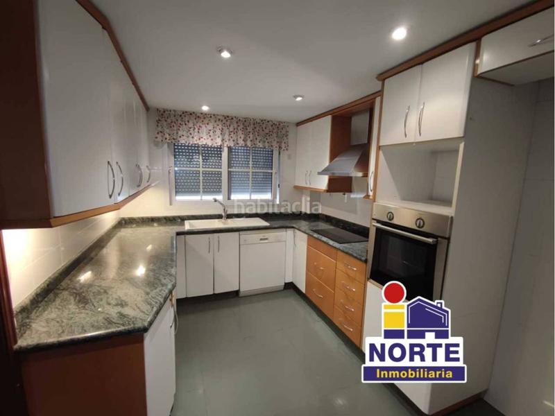 Foto cb728867-094a-413d-bc0d-f3e39e83b1e3. Rent flat with heating parking in Zona Nord Alcoi