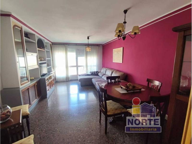 Foto 82d8d9ba-4797-4217-84f2-fde86b2899da. Miete etagenwohnung mit heizung parking in Zona Nord Alcoi