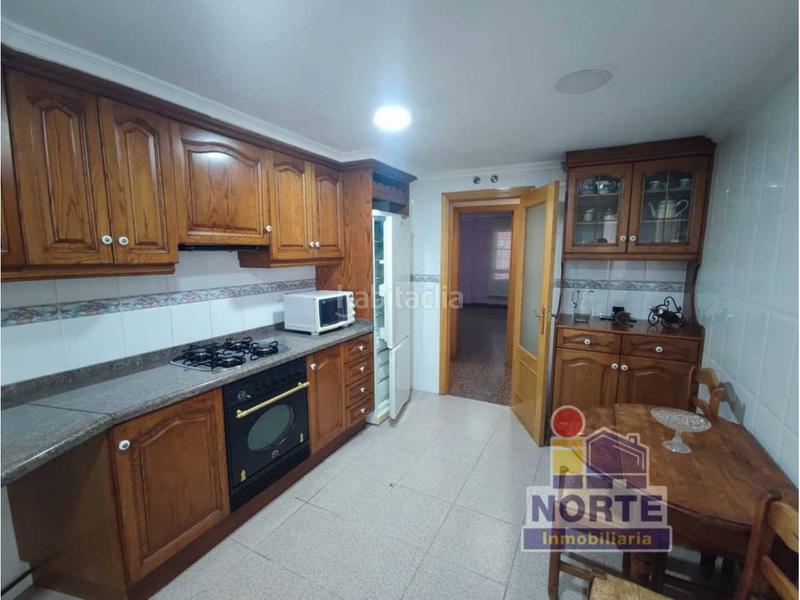 Foto 83d83e48-60cb-4cdf-b3c3-0d5ce1c71139. Miete etagenwohnung mit heizung parking in Zona Nord Alcoi