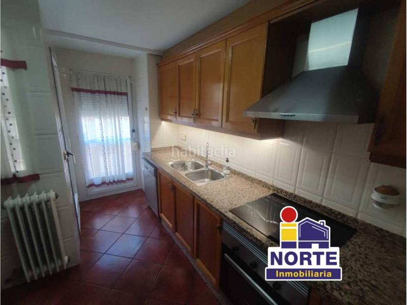 Foto 31d7ec8b-3ed9-4a2d-a790-0ae916b0cc83. Location appartement avec chauffage dans Eixample Alcoi