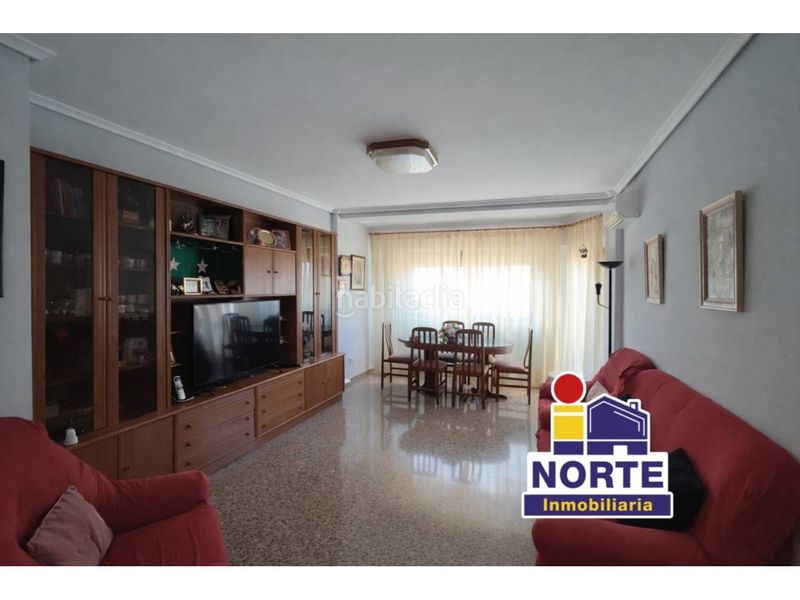 Foto 840c129d-58d3-4e02-88dd-39d6bf6df1e3. Pis amb aparcament a Zona Nord Alcoi