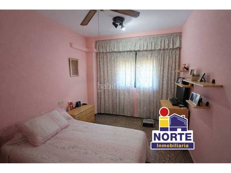 Foto b7fc7a3a-df93-4890-8d27-1ee601d78f86. Pis amb aparcament a Zona Nord Alcoi