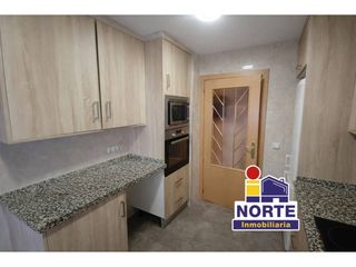 Pis a Zona Nord. Venta de piso con garaje en alcoi  alcoy