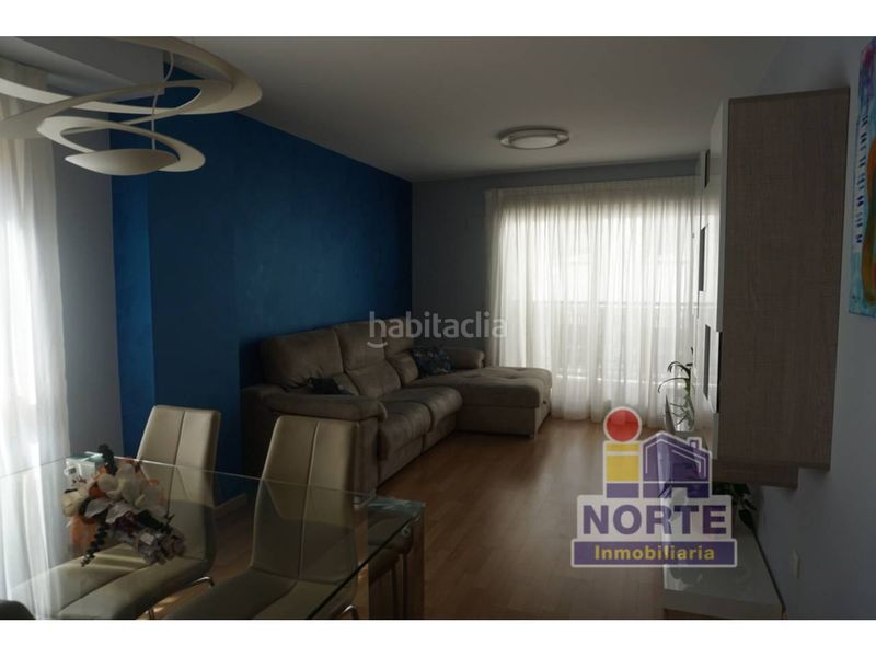 Foto f1823eea-440c-40a6-8ce8-413f3d7def26. Piso venta de piso alcoy en Centre-Zona Alta Alcoi