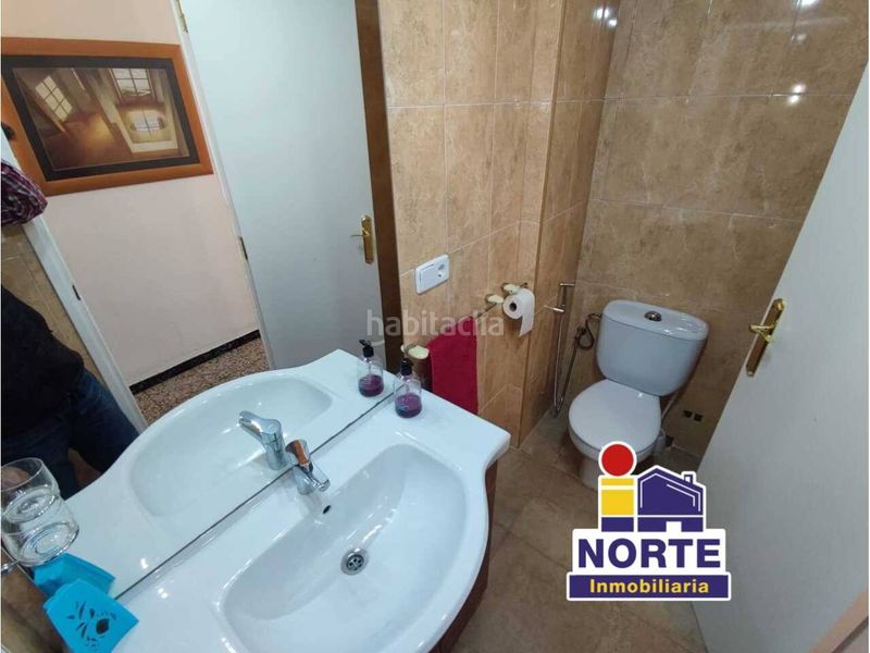 Foto f0cf9f10-6b9f-4491-a092-51c308ff0a15. Pis a Zona Nord Alcoi