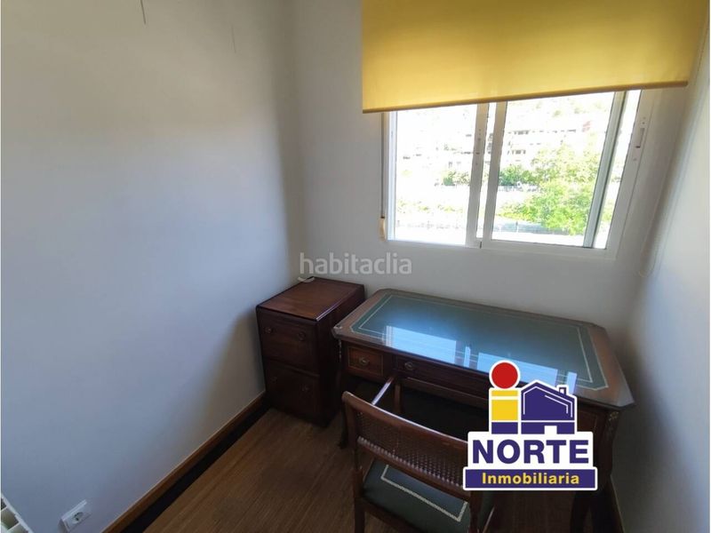 Foto f98a09ee-b600-47e6-a817-2ca5d409d366. Rent flat with heating parking in Eixample Alcoi