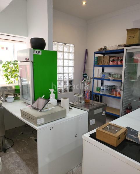 Foto 0f819302-ce9f-4dd0-9e13-184e55cea00f. Lloguer local comercial a Playa Fañabé Alto Adeje