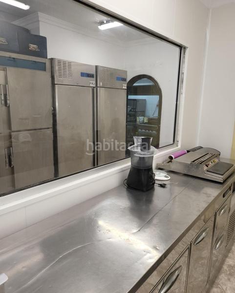 Foto 40ac6d79-3085-4618-9f22-991885e53ac0. Lloguer local comercial a Playa Fañabé Alto Adeje