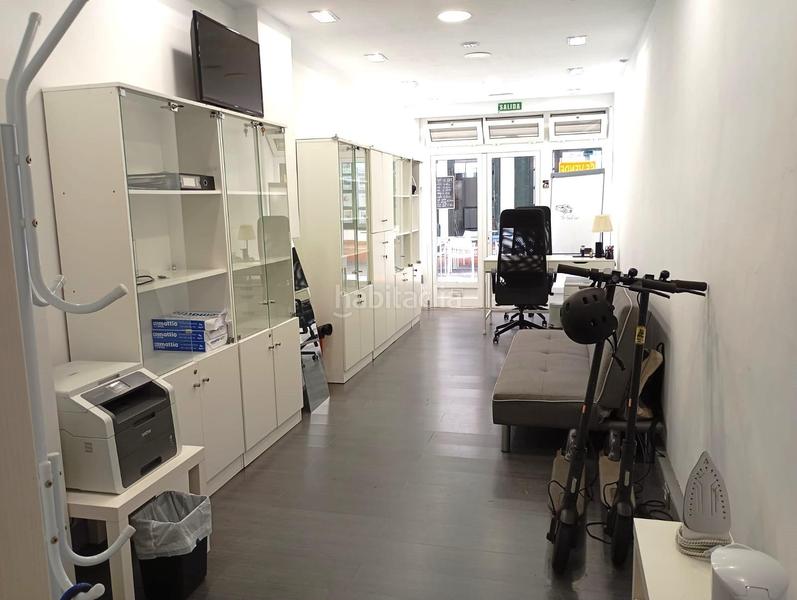 Foto ba3d3aa8-14f4-4f5e-814c-0fe1659bcb57. Local comercial a Los Cristianos Arona