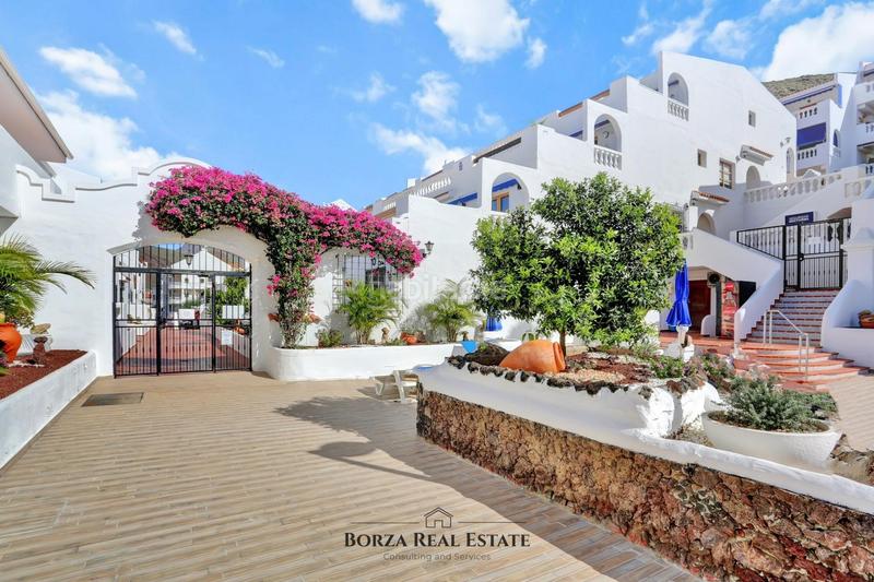Foto a92c4b03-3c74-41aa-b130-0070284d80f3. Monolocale con piscina in Los Cristianos Arona