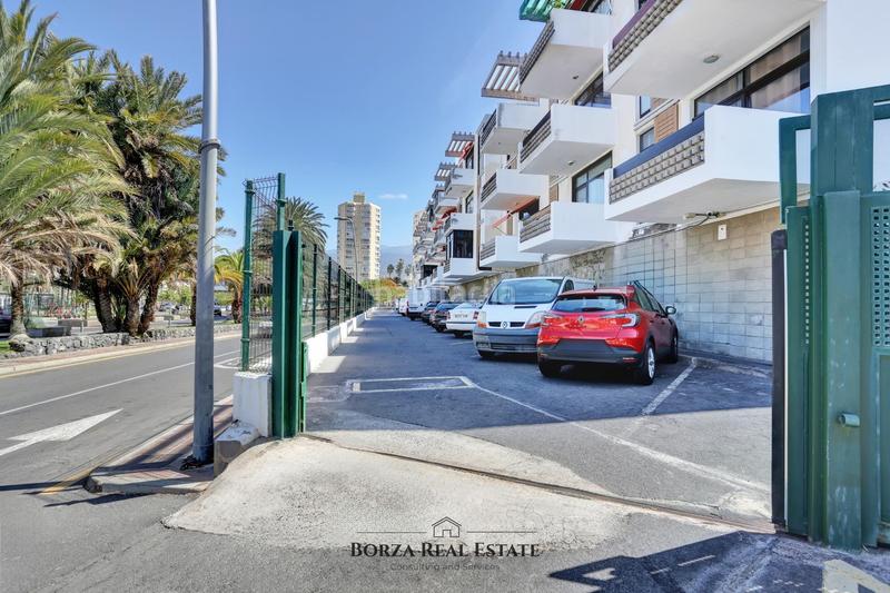 Foto a8f016fb-accd-409c-b94d-df70efe26ca3. Estudio en avenida de rafael puig lluvina 9 se vende estudio en las américas a dos pasos de la Playa de las Américas, arona en Adeje
