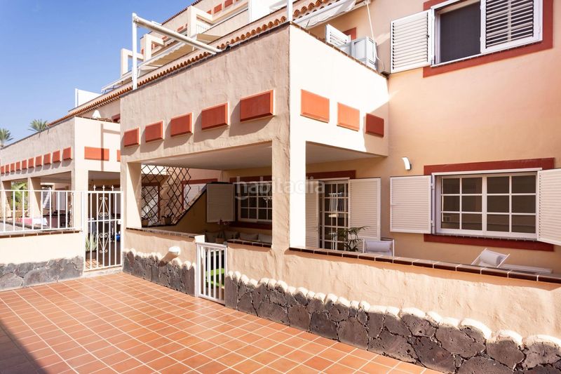 Foto 8348c322-d629-43c6-ba20-fdf0f719264b. Lloguer apartament a calle rodeo 3 a Los Cristianos Arona