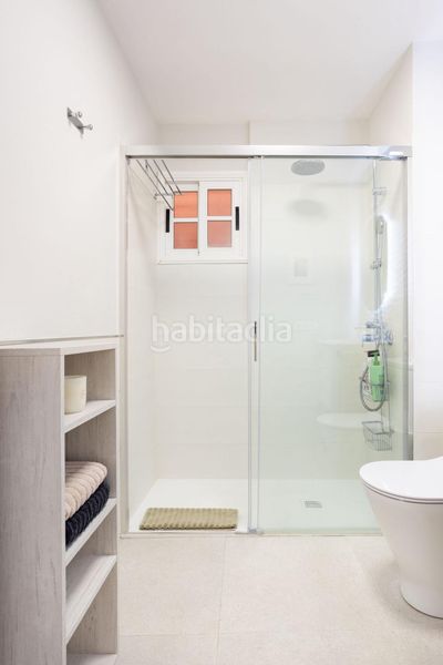 Foto 9b78f59b-fe52-44c4-ad07-dc9625df8494. Lloguer apartament a calle rodeo 3 a Los Cristianos Arona