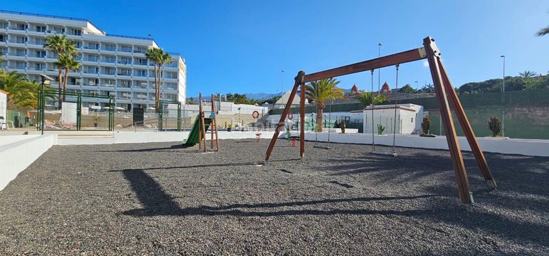 Foto ac1d2293-123b-462a-a96e-a201e0de89e0. Apartament amb aparcament piscina a Playa de las Américas Adeje