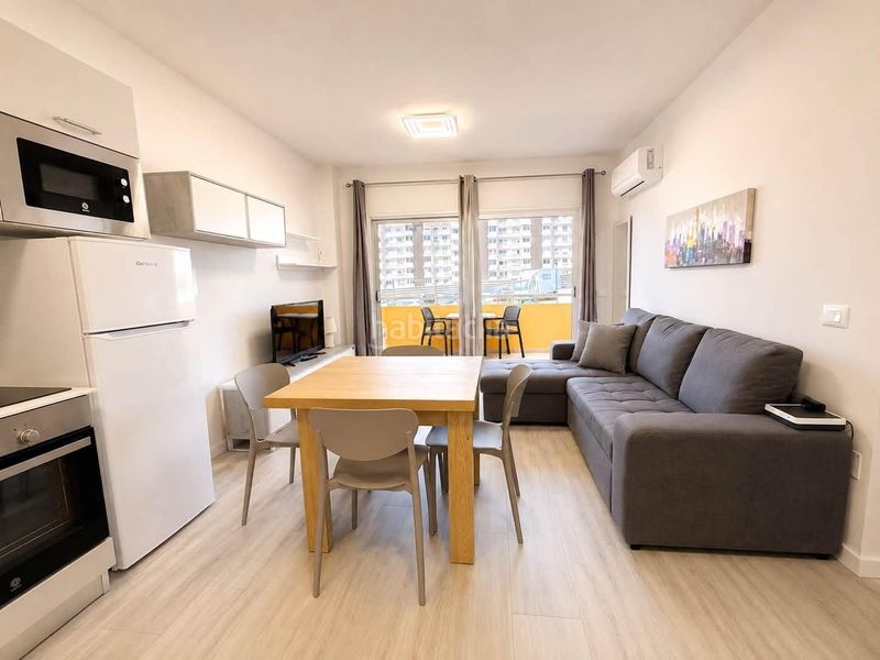 Foto 31b47bc5-d196-4c77-989f-9fb1c1e01ddd. Alquiler apartamento en avenida juan carlos i 3 apartamento en Los Cristianos para tus vacaciones en Arona
