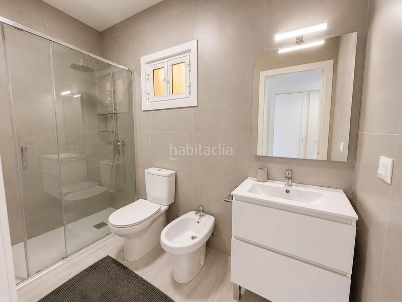 Foto d2ee36dc-4a1d-4552-b0f7-231989131fb7. Alquiler apartamento en avenida juan carlos i 3 apartamento en Los Cristianos para tus vacaciones en Arona