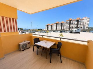 Affitto Piccolo appartamento in Avenida juan carlos i 3. Apartamento en los cristianos para tus vacaciones