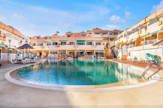 Miete Appartement  Avenida ernesto sarti. Seasonal rental apartment in tourist area, costa adeje, south te