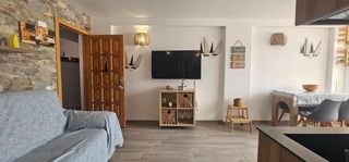 Affitto Piccolo appartamento in Avenida santiago puig. Se alquila por temporada apartamento vista al mar en las america