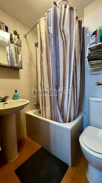 Foto b65472fc-a53b-4219-868b-1029c964a411. Apartament a Casco Urbano Adeje