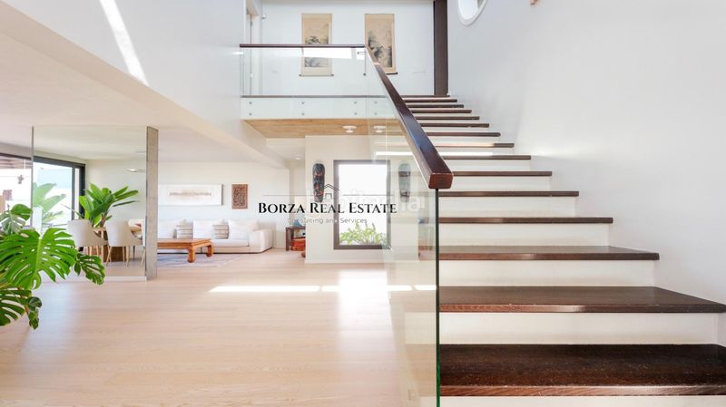 Foto 000666ae-5ef9-4b14-b50f-152bd6c3ec32. Xalet amb aparcament piscina a Playa Fañabé Alto Adeje