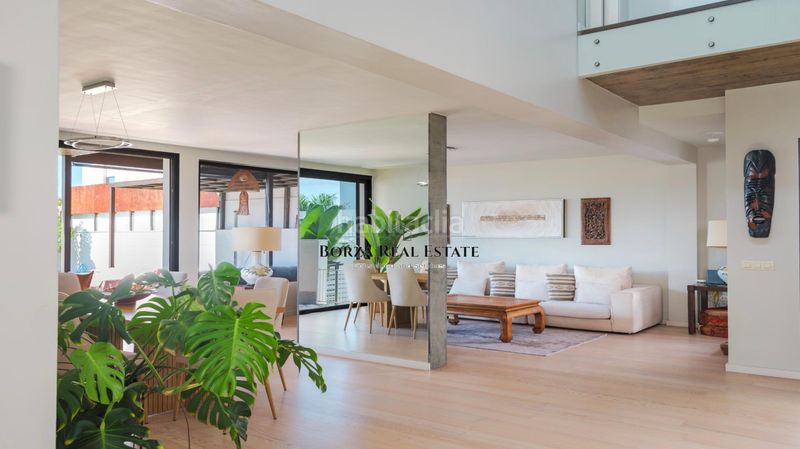 Foto 128e149d-7240-44b7-aa15-9a93cff1328c. Xalet amb aparcament piscina a Playa Fañabé Alto Adeje