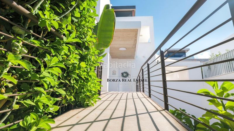 Foto 3485461c-20b5-46db-a81e-a66e9c8f1a54. Xalet amb aparcament piscina a Playa Fañabé Alto Adeje