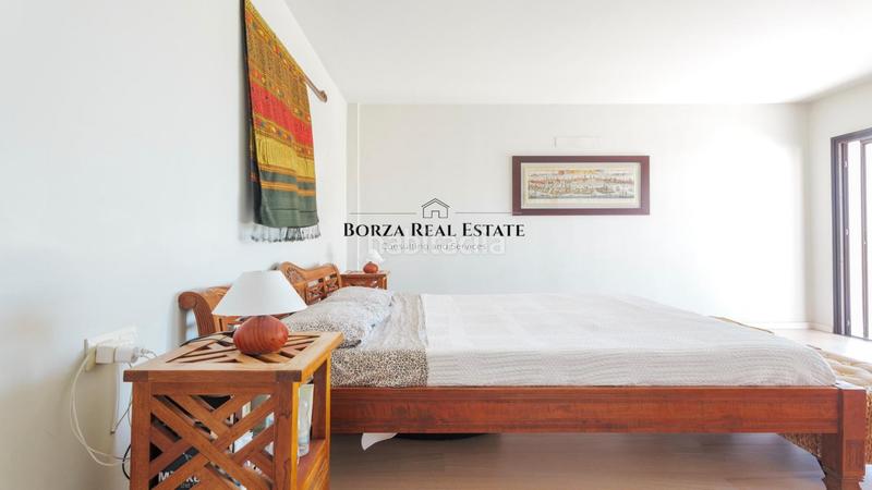 Foto 648741c4-1092-4637-bb2f-e8d27c8ae8a1. Xalet amb aparcament piscina a Playa Fañabé Alto Adeje