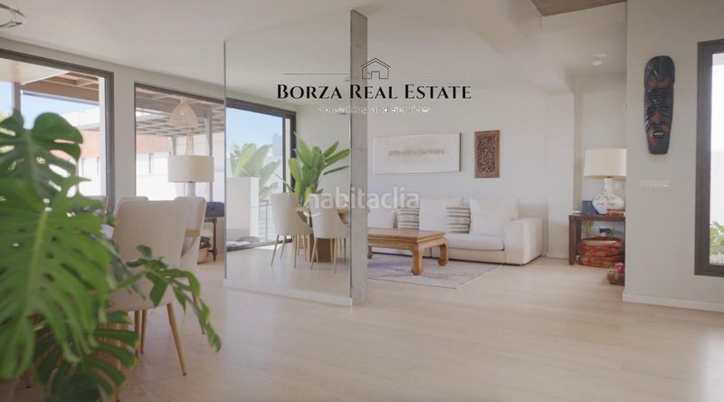 Foto a4b5848c-92ed-48f3-ace4-31f9bd8b1782. Xalet amb aparcament piscina a Playa Fañabé Alto Adeje