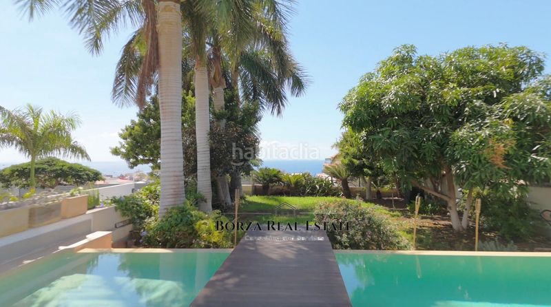Foto e503e945-202f-4504-909a-e27a07f916bf. Xalet amb aparcament piscina a Playa Fañabé Alto Adeje