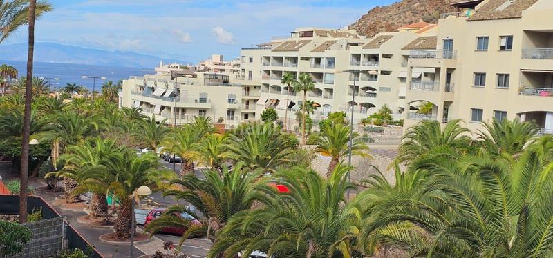 Foto 0e66f0b9-e95a-40f9-9b95-107da74c360a. Apartament amb aparcament piscina a Palm - Mar Arona