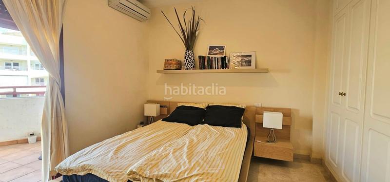 Foto 48b75753-7a9c-4452-934e-cd062ccf6a5a. Apartament amb aparcament piscina a Palm - Mar Arona