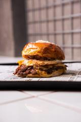 Lloguer Local Comercial  Calle inglaterra. Se traspasa negocio en funcionamiento en zona turística el médan