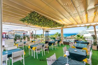 Lloguer Local Comercial a Avenida de españa 5. Se traspasa restaurante pizzería con magnífica vista al mar en s
