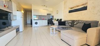 Piso en Calle el horno 21. Se vende bonito apartamento con vista al mar en playa paraiso, c