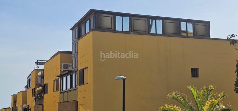 Foto 12a3b440-6bc4-472e-8176-be0da052c560. Àtic a calle envolvente 54 a Cho - Parque de la Reina Arona