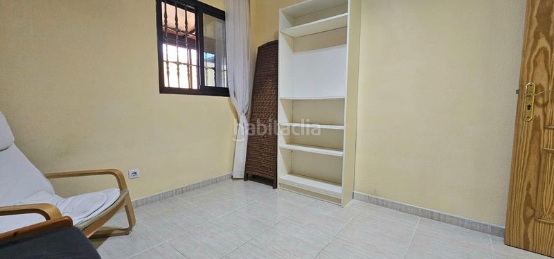 Foto 3af13b13-e753-40e7-b968-4d069e1ebf41. Àtic a calle envolvente 54 a Cho - Parque de la Reina Arona