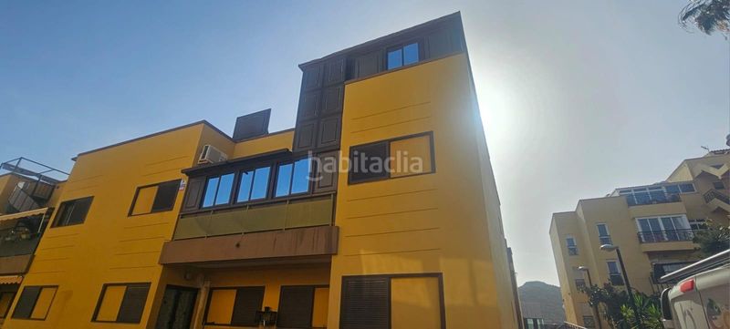 Foto 428f394a-b393-4446-8fde-6f5df105dbea. Àtic a calle envolvente 54 a Cho - Parque de la Reina Arona