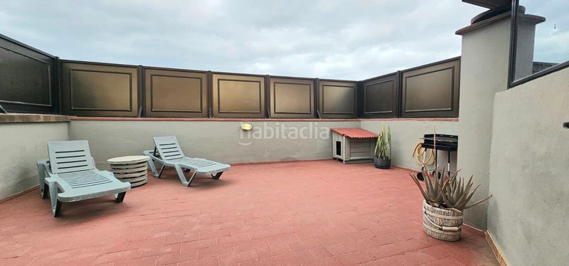 Foto 4365ec08-4160-49eb-8278-690b96738873. Àtic a calle envolvente 54 a Cho - Parque de la Reina Arona