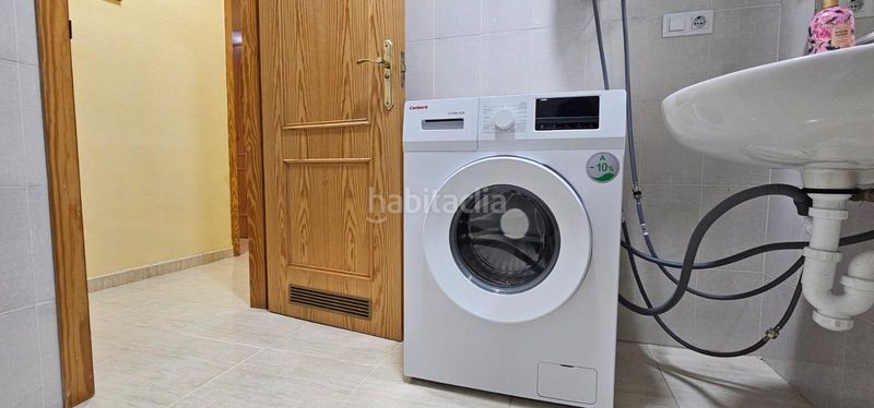 Foto 5f59f949-b12e-4d29-8c6d-1a004abeedae. Àtic a calle envolvente 54 a Cho - Parque de la Reina Arona