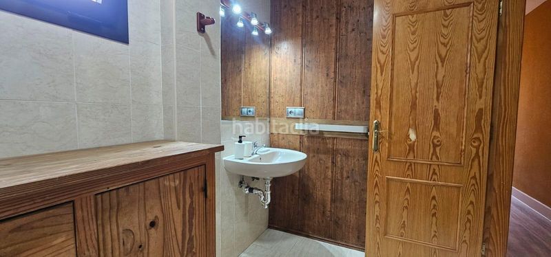 Foto 7af479b2-da3b-490b-bc66-27073a4ef332. Àtic a calle envolvente 54 a Cho - Parque de la Reina Arona