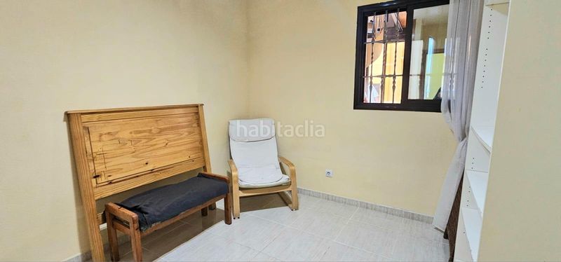 Foto 862dc72a-9e88-4c7f-ad6c-31e14f12be43. Àtic a calle envolvente 54 a Cho - Parque de la Reina Arona