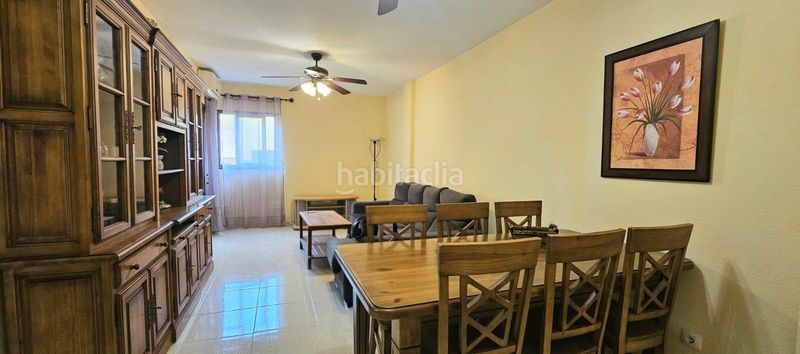 Foto 8a3f7aac-409a-418e-8e39-ff7e946de2d7. Àtic a calle envolvente 54 a Cho - Parque de la Reina Arona