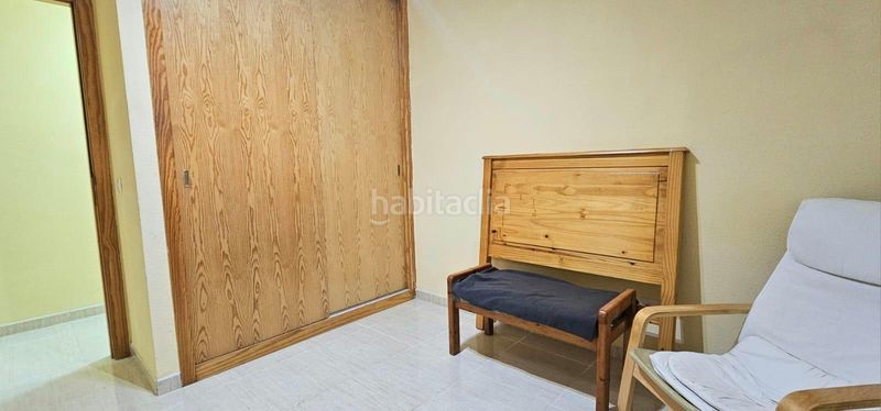 Foto 9a1b62d0-a96a-4f2c-8556-04110ae723db. Àtic a calle envolvente 54 a Cho - Parque de la Reina Arona