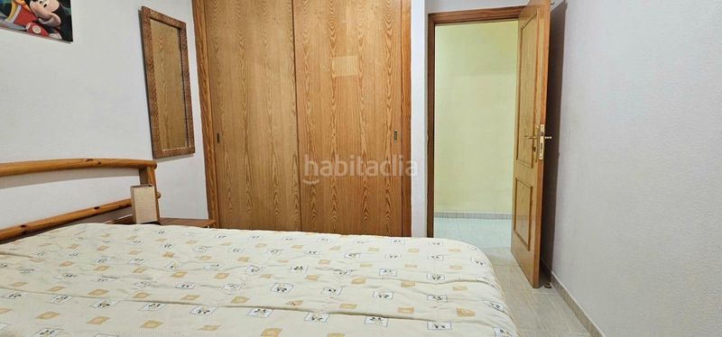 Foto 9ee90920-d43f-4c5b-9eb5-0fb2f43636f1. Àtic a calle envolvente 54 a Cho - Parque de la Reina Arona